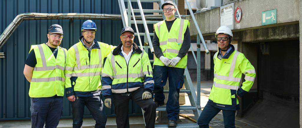 Photo d'équipe ouvriers - Blue tower - Equans Belux